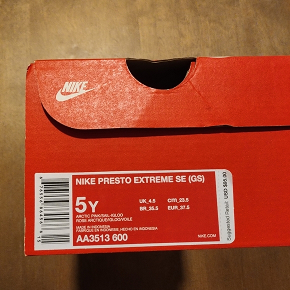 Light Pink Nike Presto Extreme SE (GS) - Picture 7 of 7